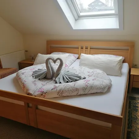 Apartment Haus Rehblick 2, Wg 4 *